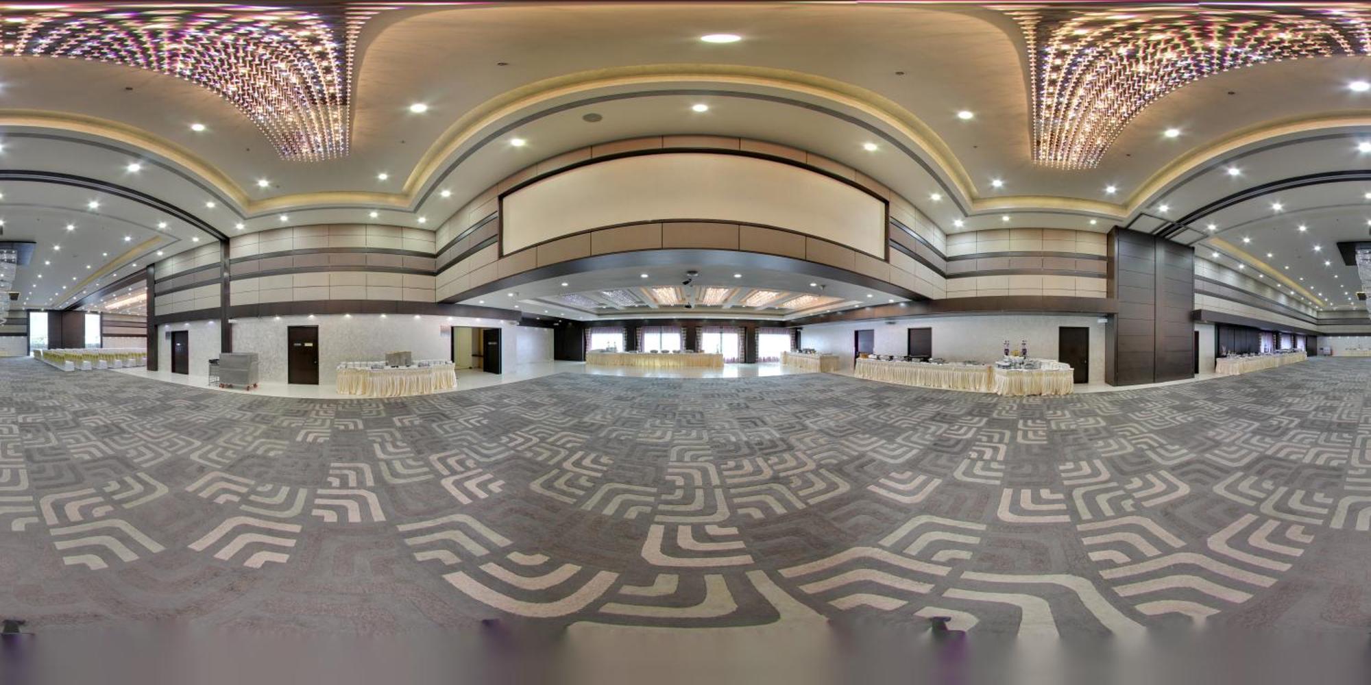 Narayani Heights, Ahmedabad Hotel Buitenkant foto